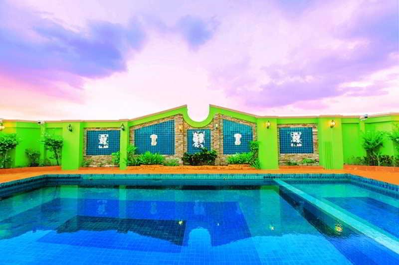 Oyo 796 Paradise Sukhumvit Hotel 방콕 외부 사진