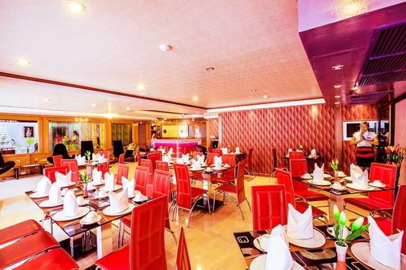 Oyo 796 Paradise Sukhumvit Hotel 방콕 외부 사진