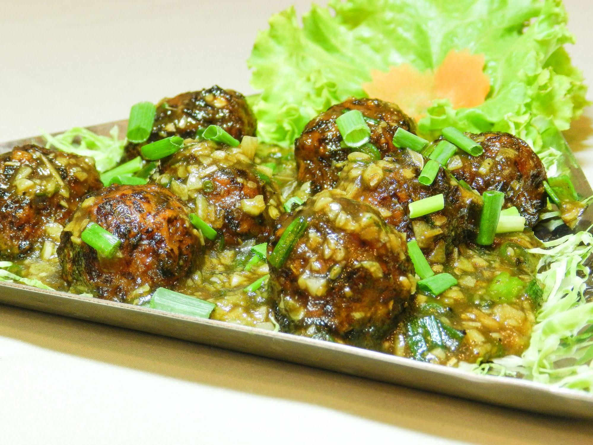 Oyo 796 Paradise Sukhumvit Hotel 방콕 외부 사진